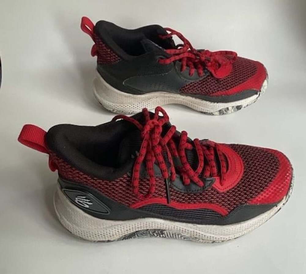 Under Armour Curry 3Z7 Black Red Basketball Shoes
